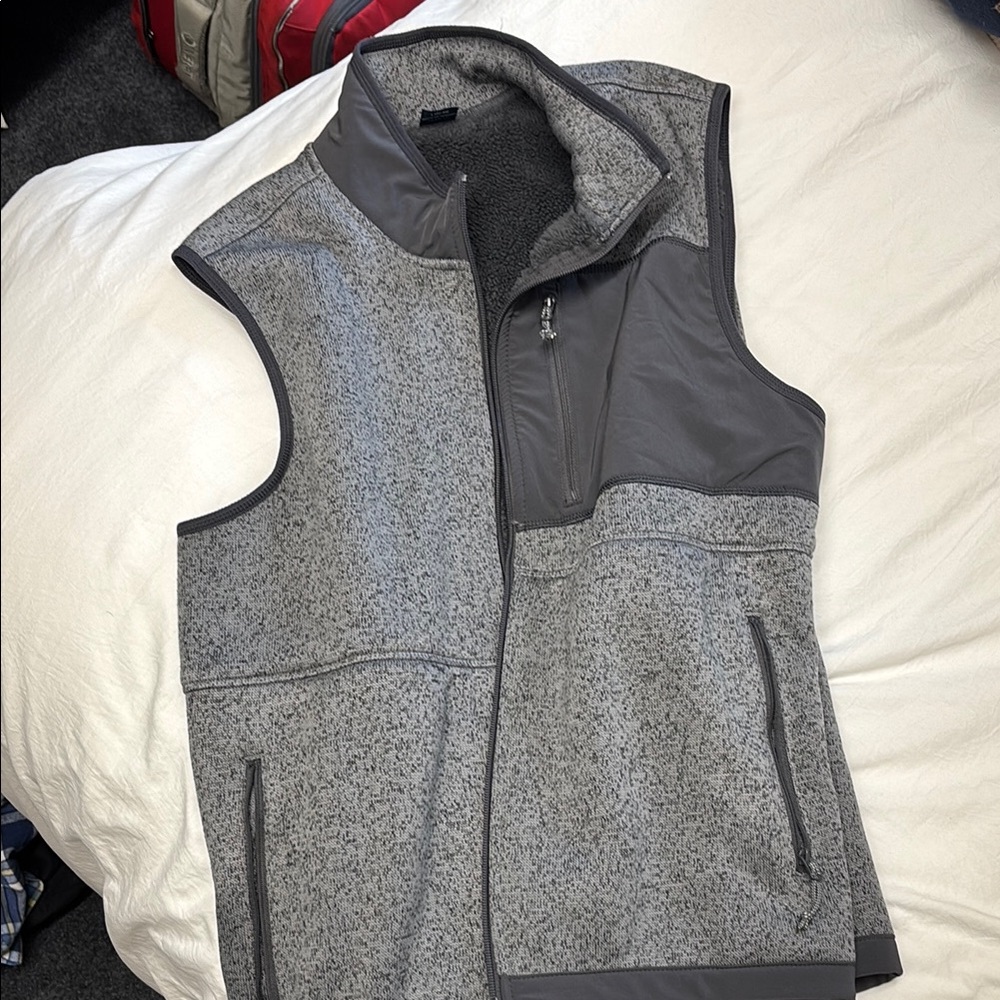 George Charcoal Fleece Vest